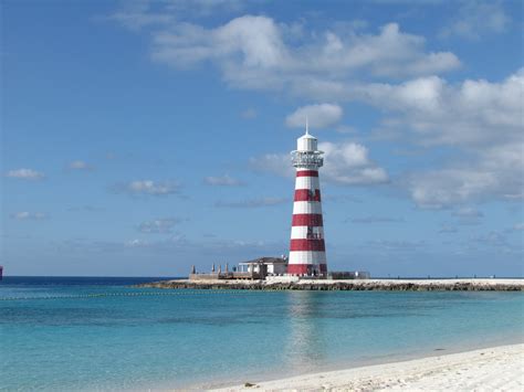 ocean cay bahamas lighthouse